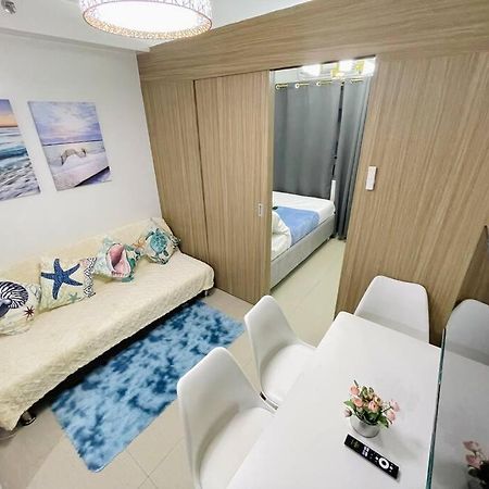 Ocean Room 677 Shore 2 Tower 3 Moa Complex, Pasay City Манила Екстериор снимка