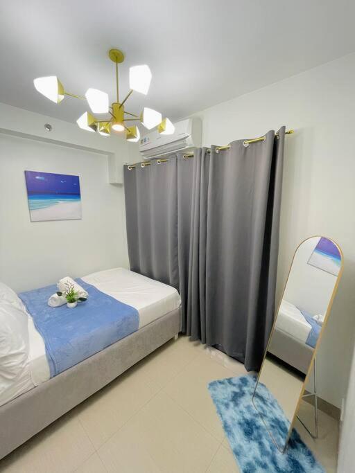 Ocean Room 677 Shore 2 Tower 3 Moa Complex, Pasay City Манила Екстериор снимка