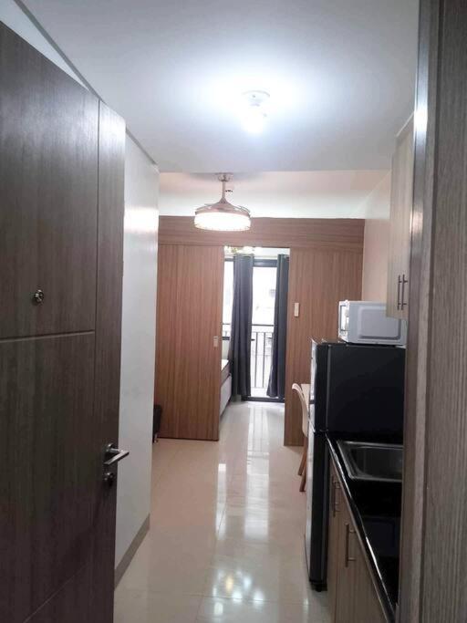 Ocean Room 677 Shore 2 Tower 3 Moa Complex, Pasay City Манила Екстериор снимка